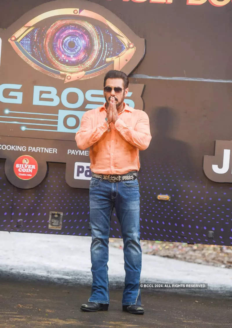 Salman Khan makes a stylish entry at the launch of Bigg Boss OTT 2