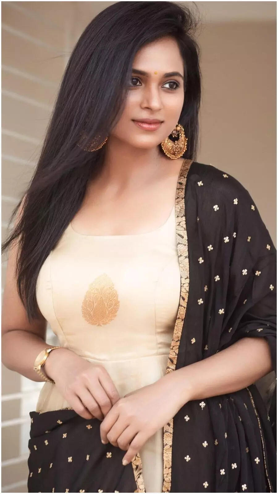 Captivating pictures of Ramya Pandian | Times of India