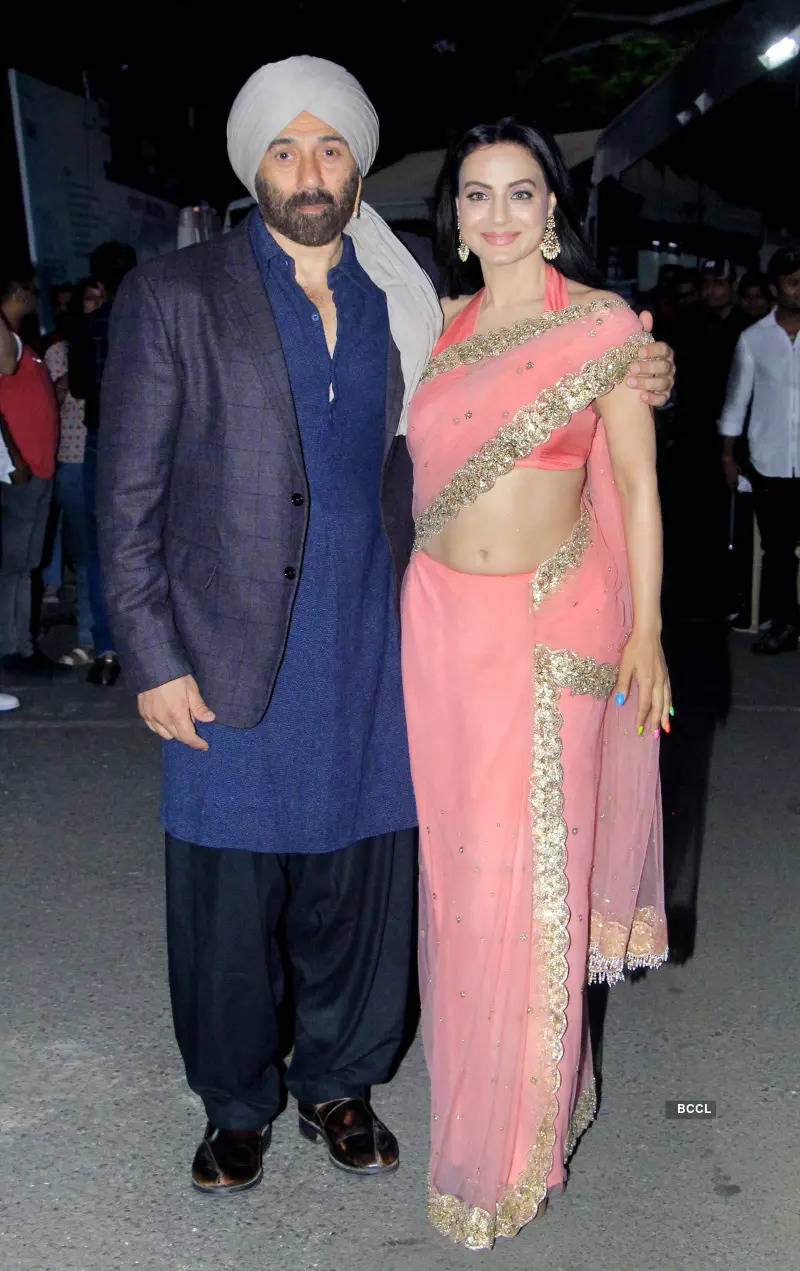 Sunny Deol and Ameesha Patel promote their film 'Gadar 2'