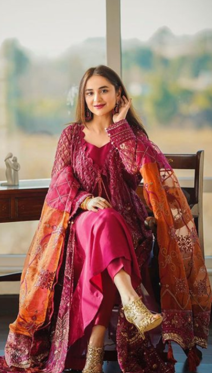 tere bin drama dress designer 7 Meerab outfits ideas