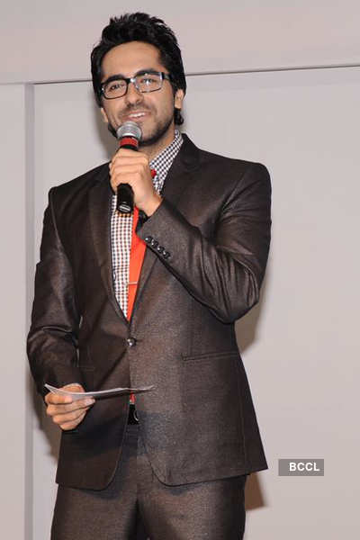 SRK @ 'Ra.One-Youtube' press meet