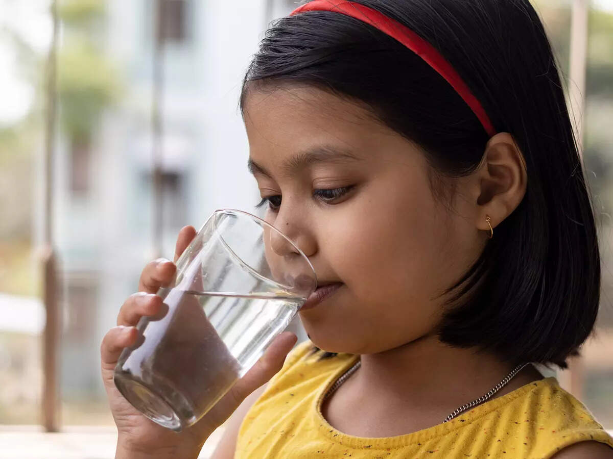 Kids Drinking Water Drinking Water Me And My Child