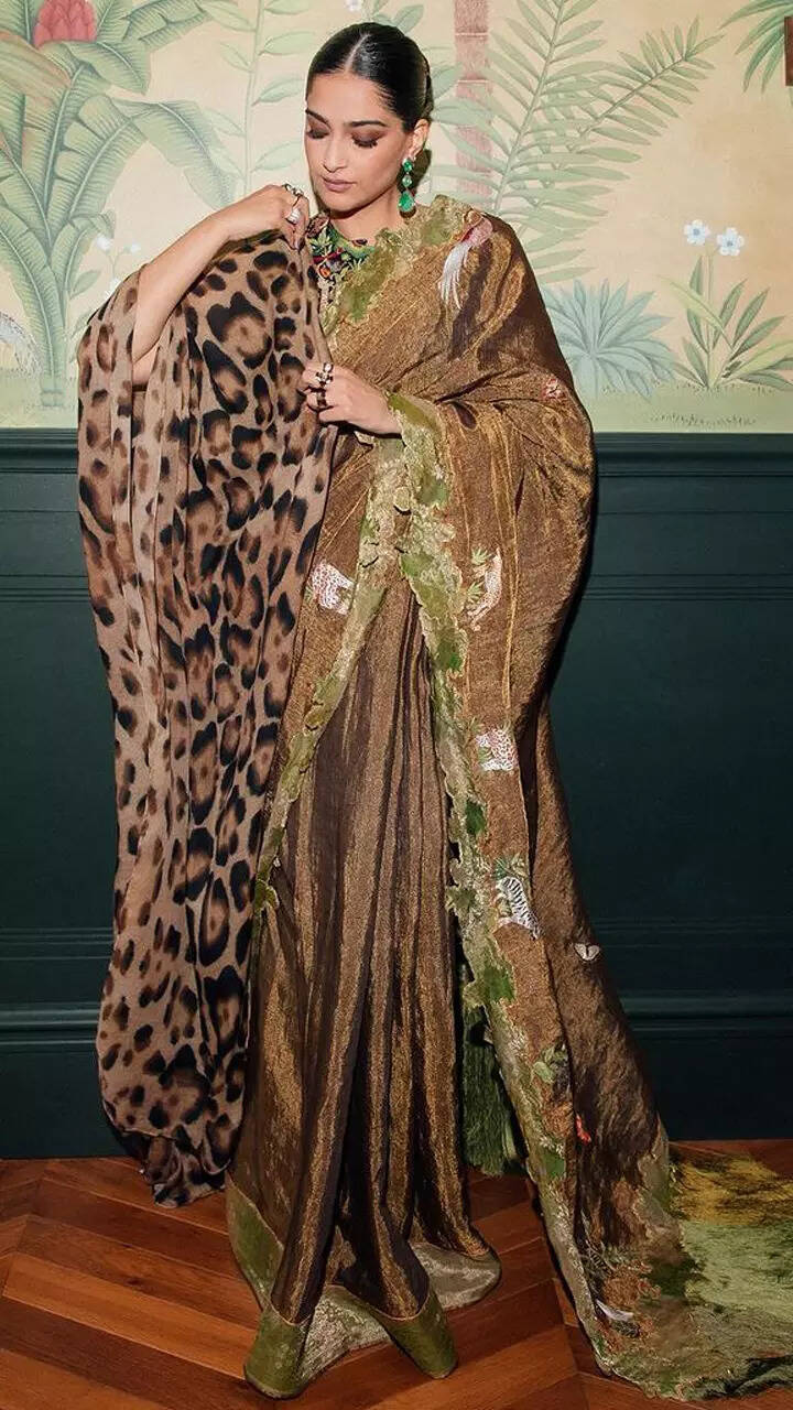 ​Sonam Kapoor exudes royalty in a luxe saree at India Global Forum in London