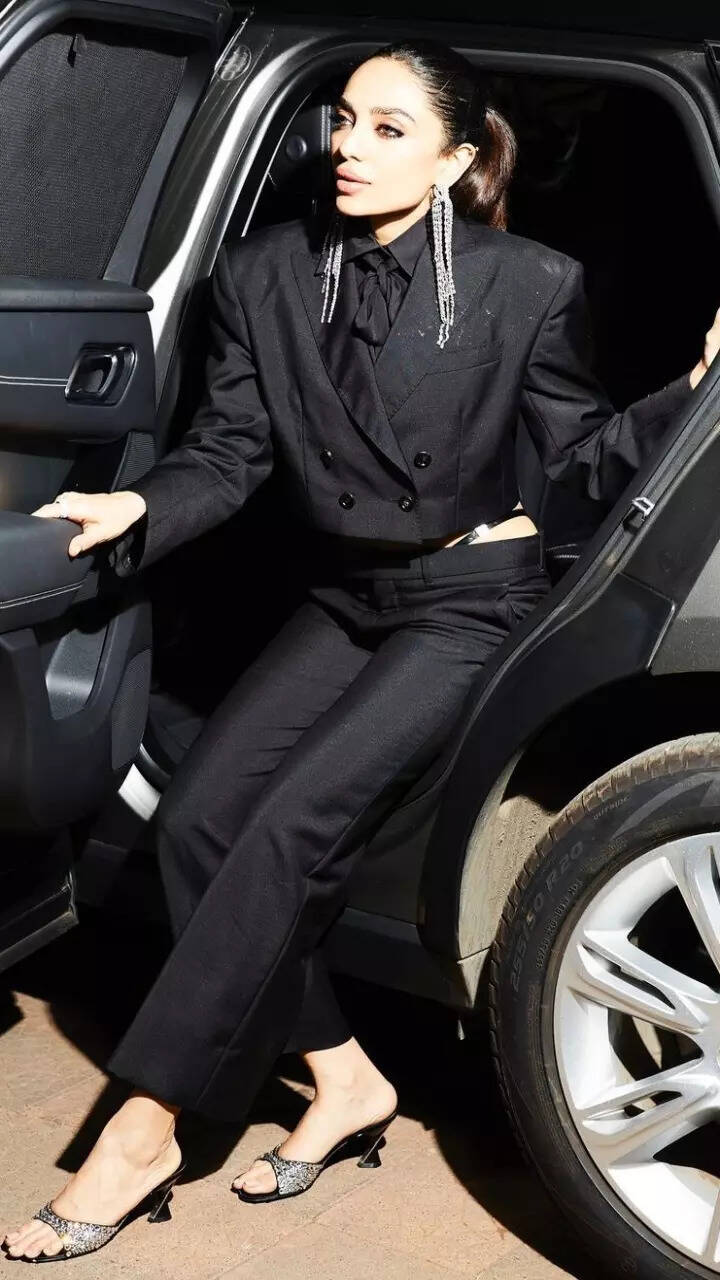 Times when Sobhita Dhulipala made a case for classic black ensembles