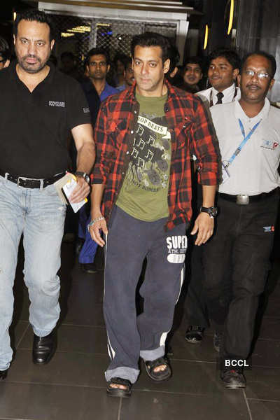 Salman returns after US surgery