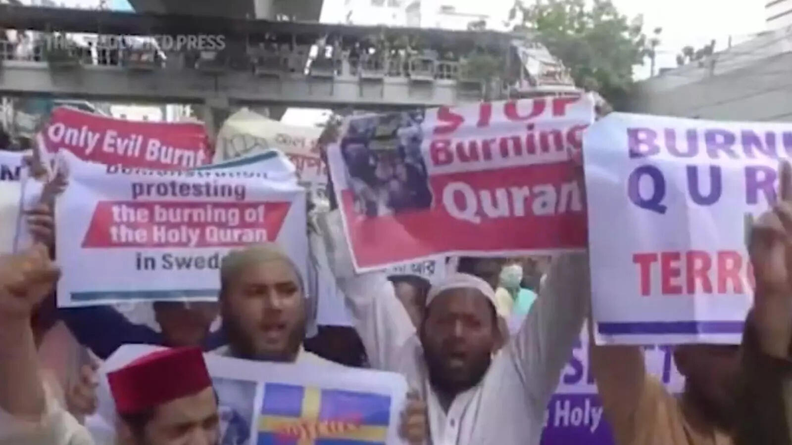 Protests in Bangladesh after Quran burning