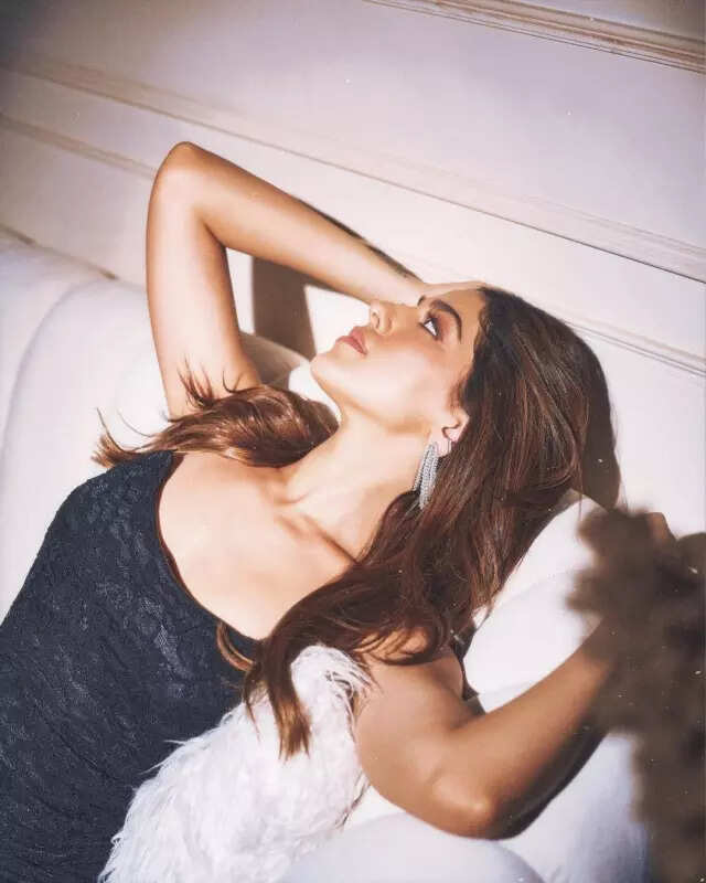 Alaya F channels vintage charm in black strapless bodycon gown, see pictures