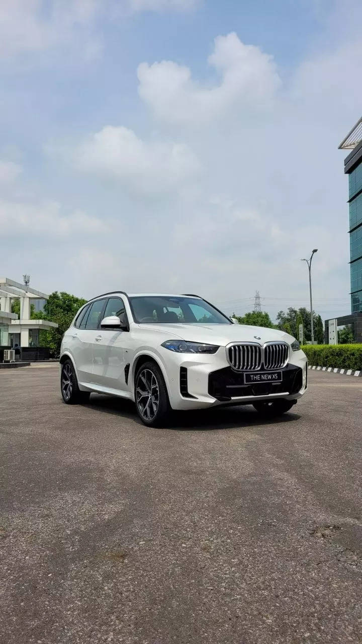 In Images, BMW X5 facelift: Price, engine, features​