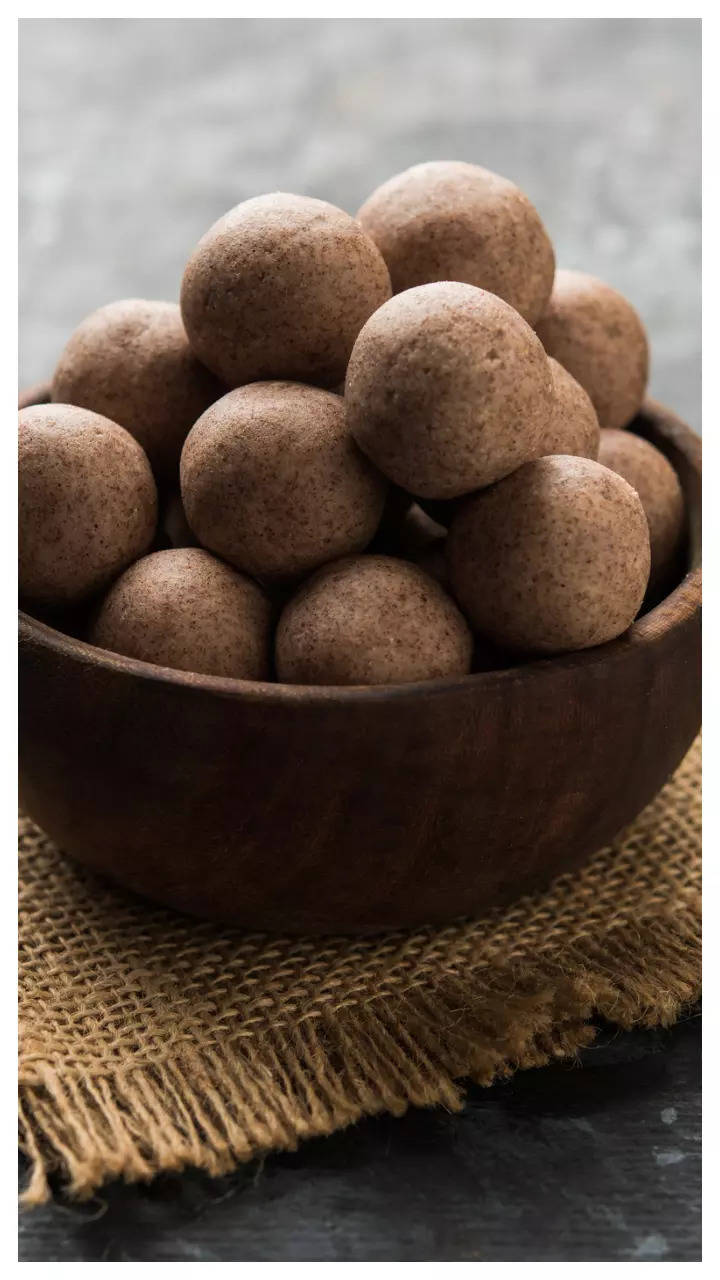 How to make protein-rich Sattu Ragi Laddoo for weight loss | Times of India