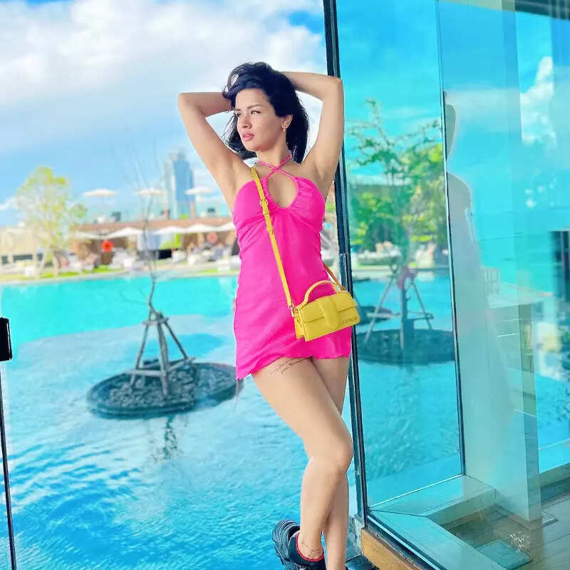 From chilling by the pool to soaking up the sun, Avneet Kaur&rsquo;s holiday pictures are all about stylish outfits!