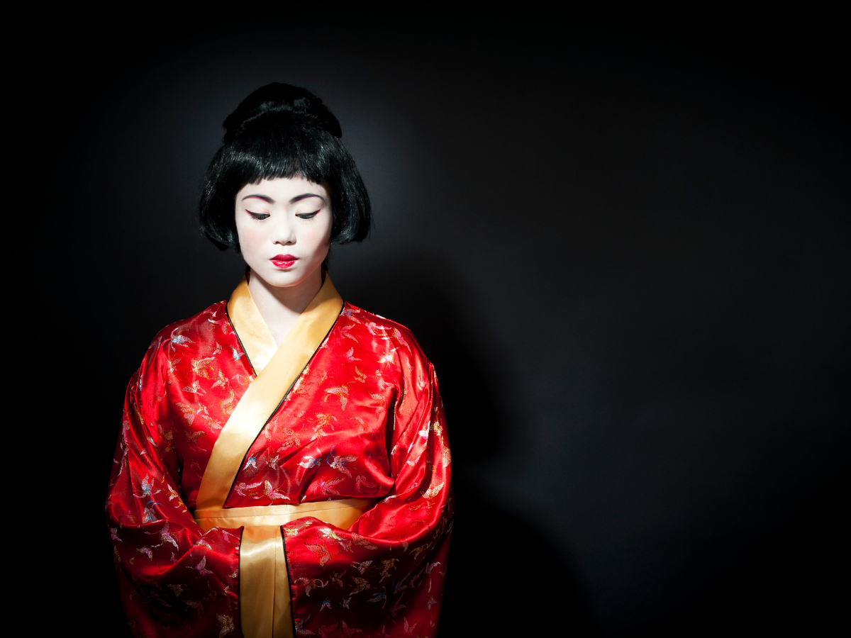 The Fascinating History of Geishas