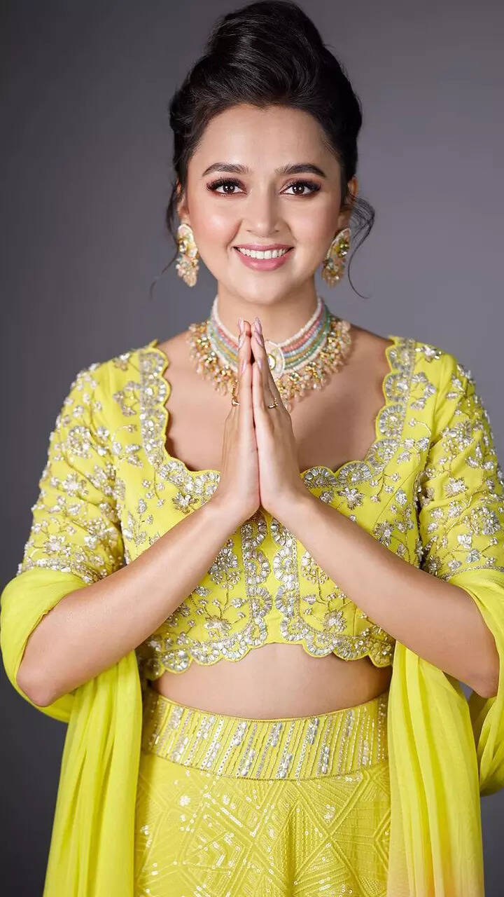 ​Tejasswi Prakash stuns in exquisite ethnic attire, capturing hearts​