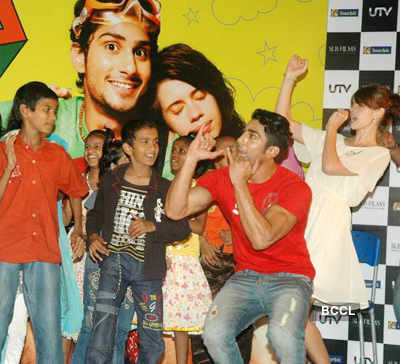 Prateik, Kalki promote 'My Friend Pinto'