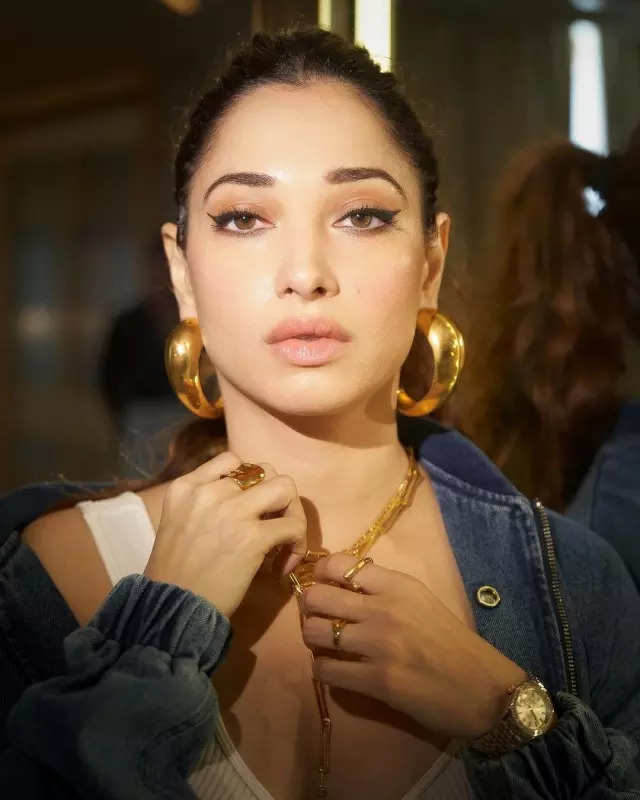 Tamannaah Bhatia spells monochrome magic with her look in stylish pantsuit, see pictures