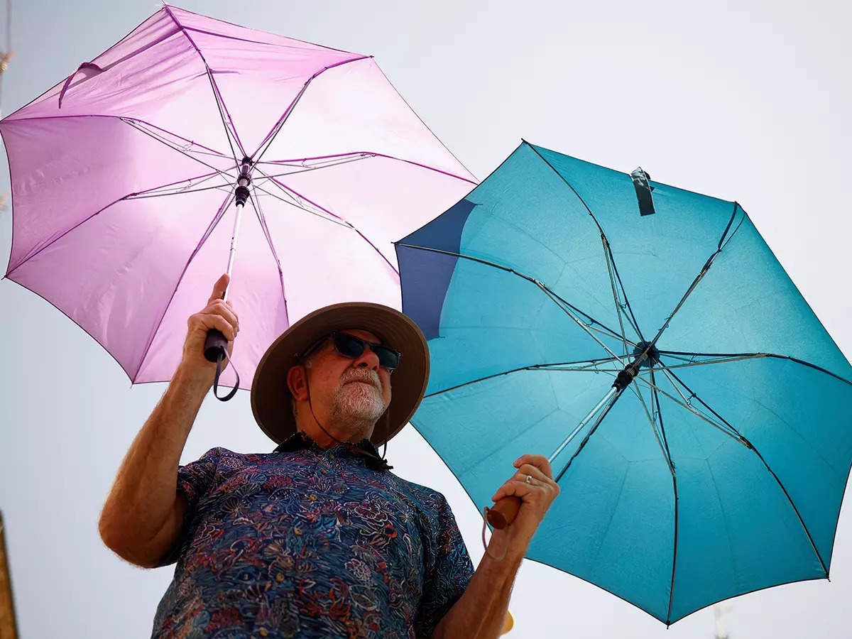 Intense heat wave blazes across Europe