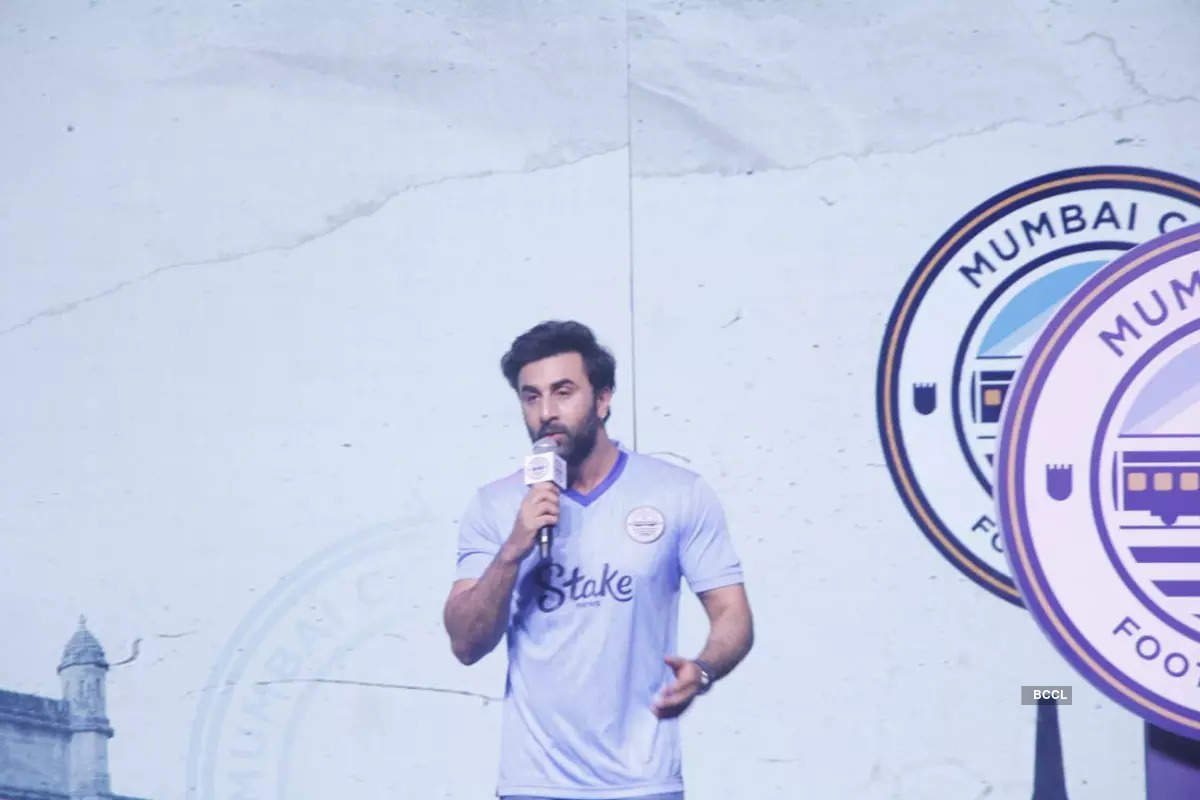 Ranbir Kapoor launches Mumbai City FC's new jersey