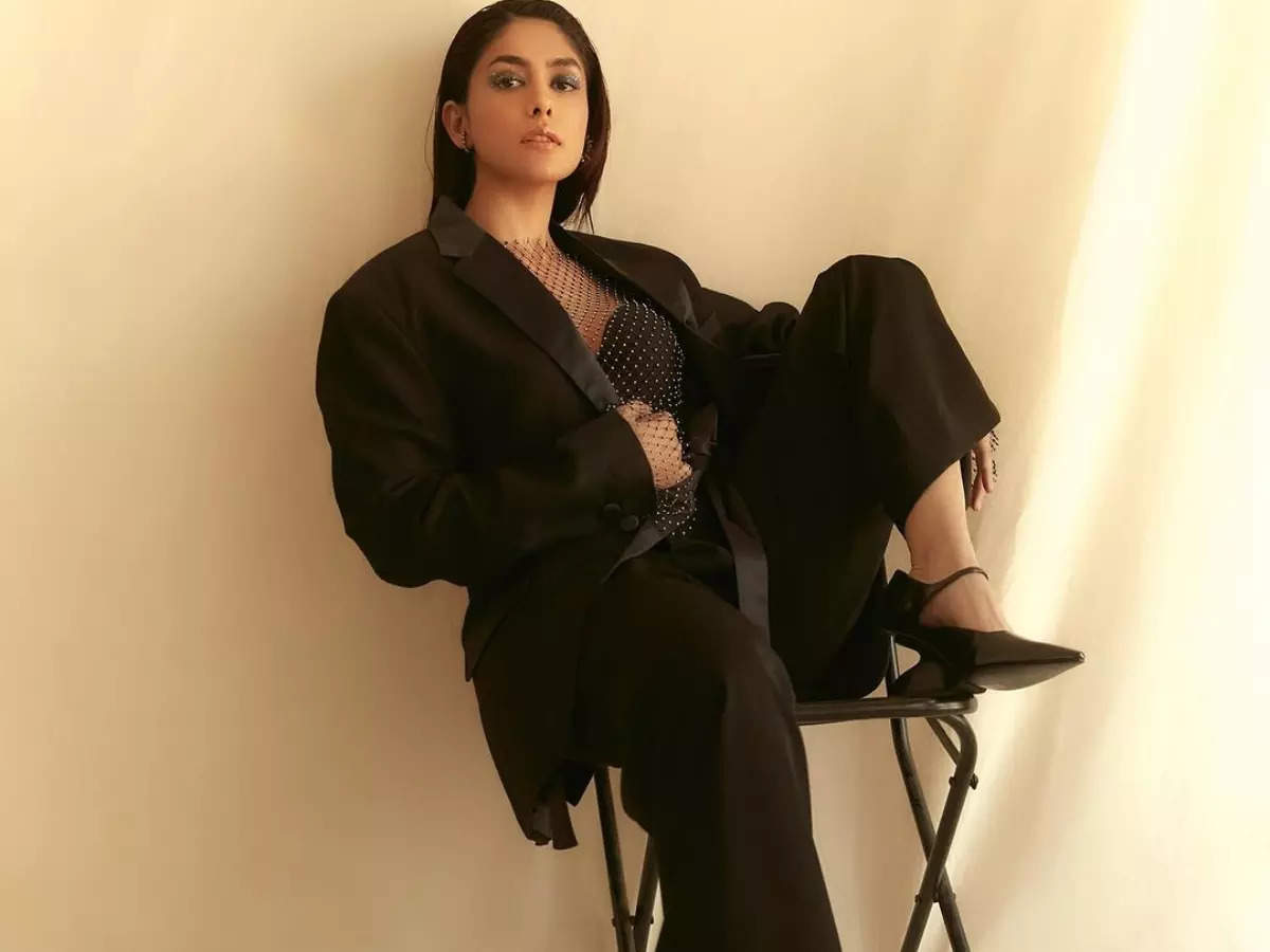 Mrunal Thakur serves glam in all-black looks with touch of bling, see stylish pictures