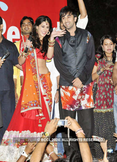 Ranbir, Nargis at garba event 