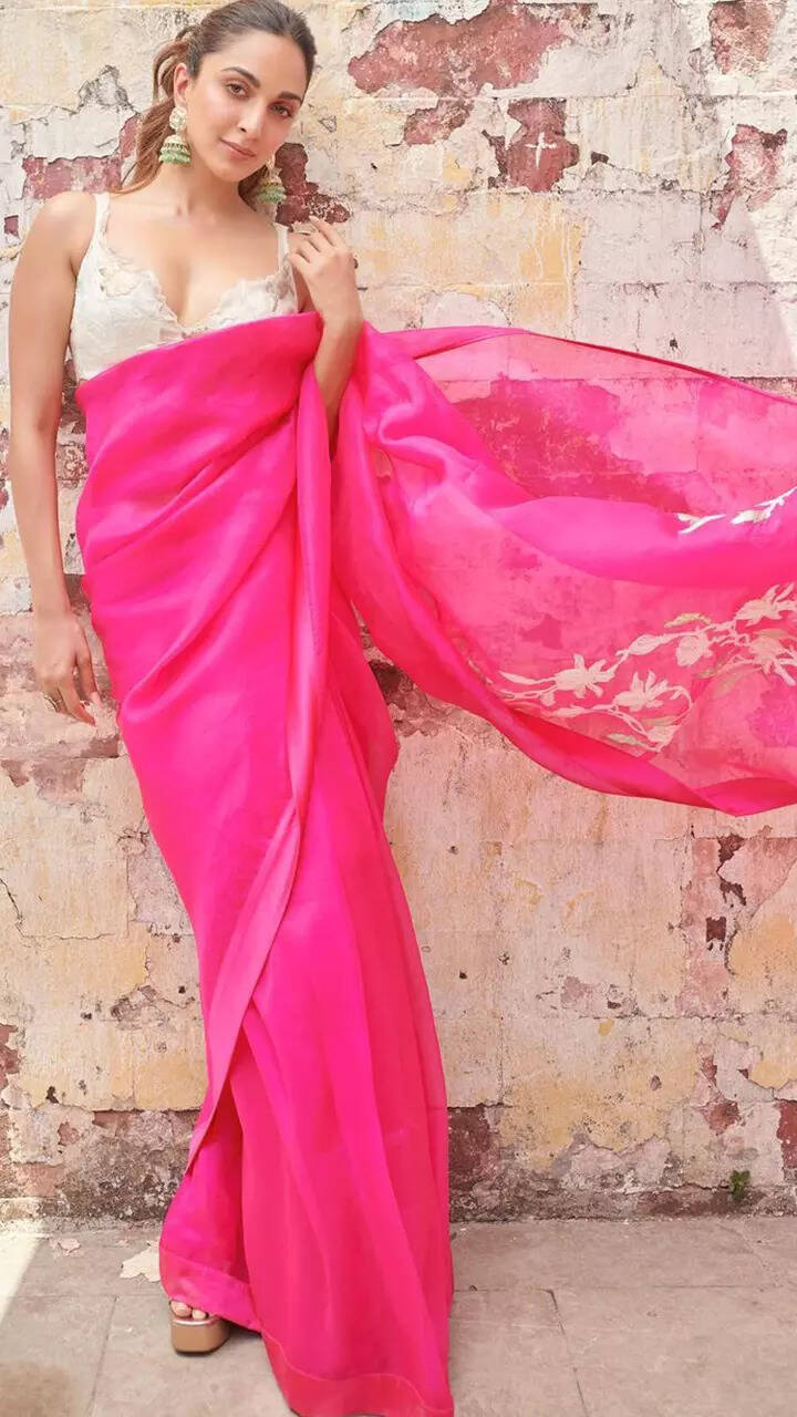 ​Kiara Advani dazzles in elegant sarees, redefining grace and glamour​