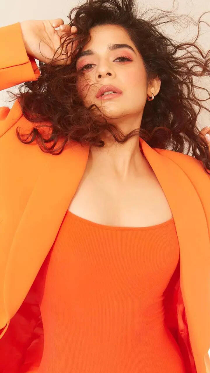 ​Mithila Palkar radiates chic elegance in casual​