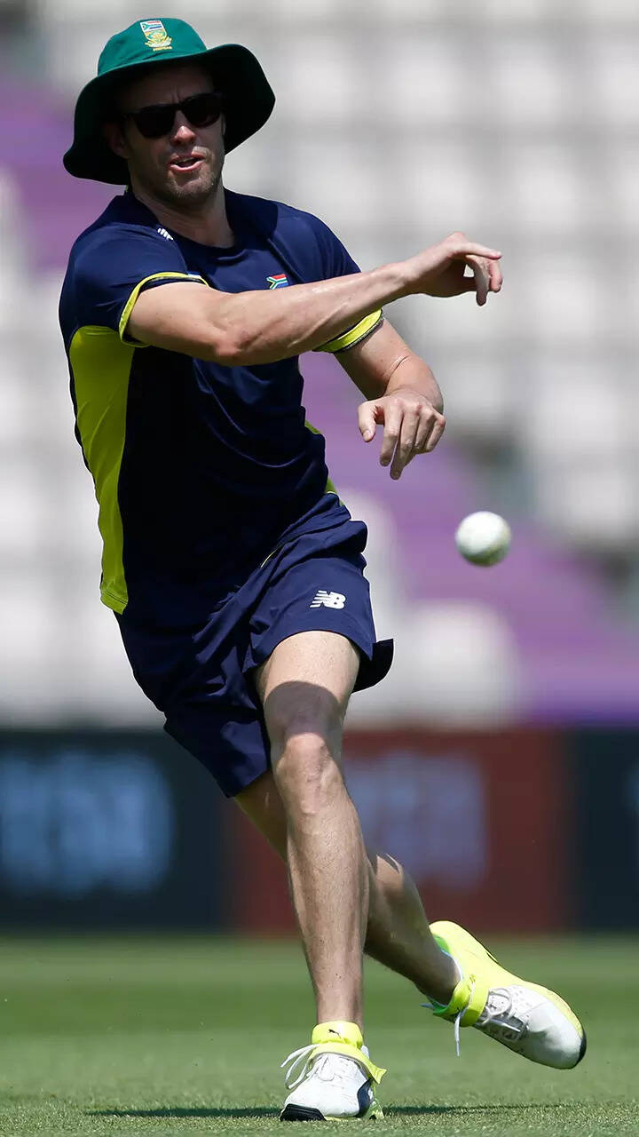 Net session at Ageas Bowl​