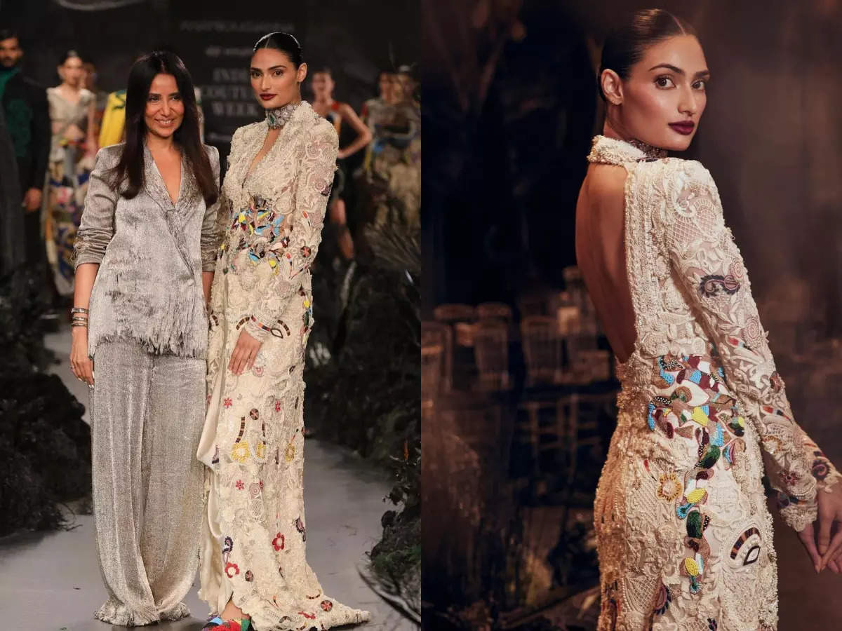Athiya Shetty walks the ramp in style for fashion designer Anamika Khanna, see pictures