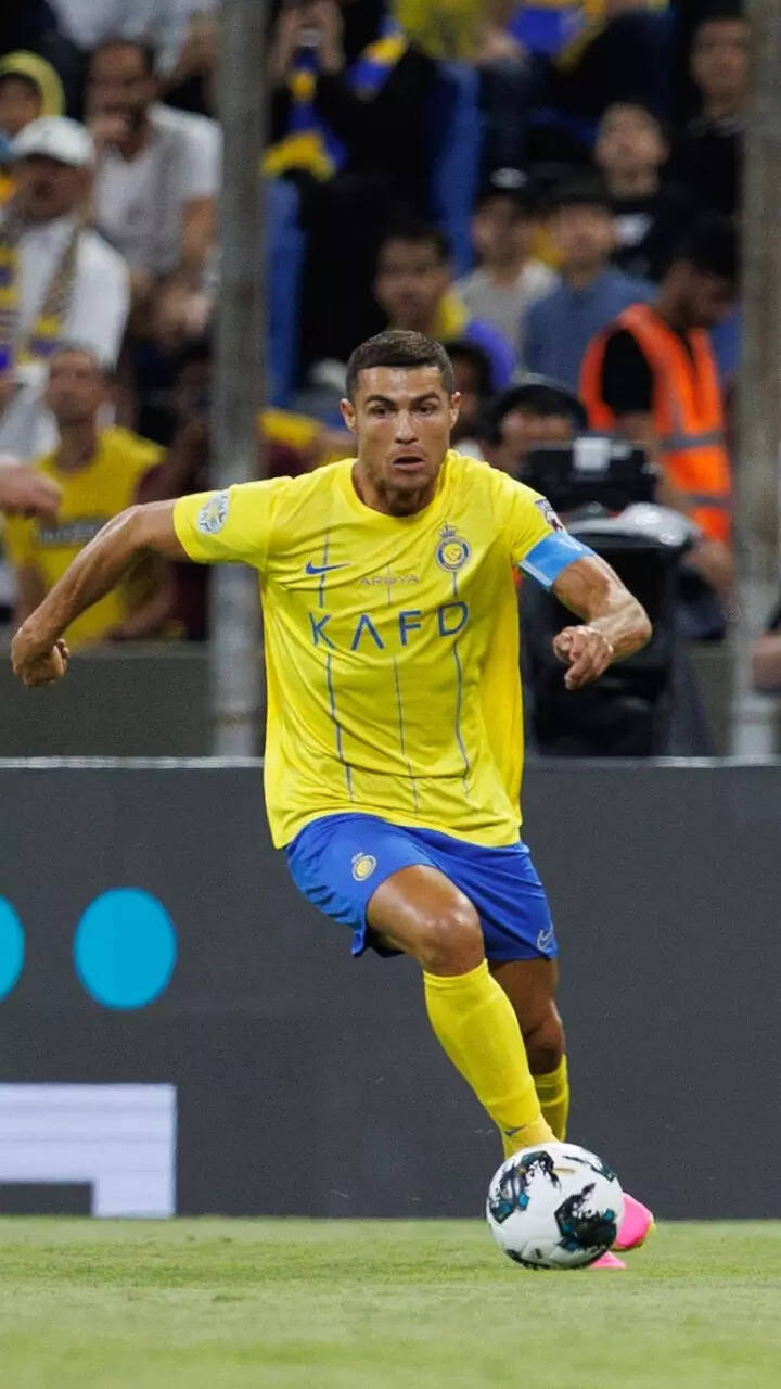 Cristiano Ronaldo breaks Gerd Muller&rsquo;s record in Al-Nassr's win over US Monastir