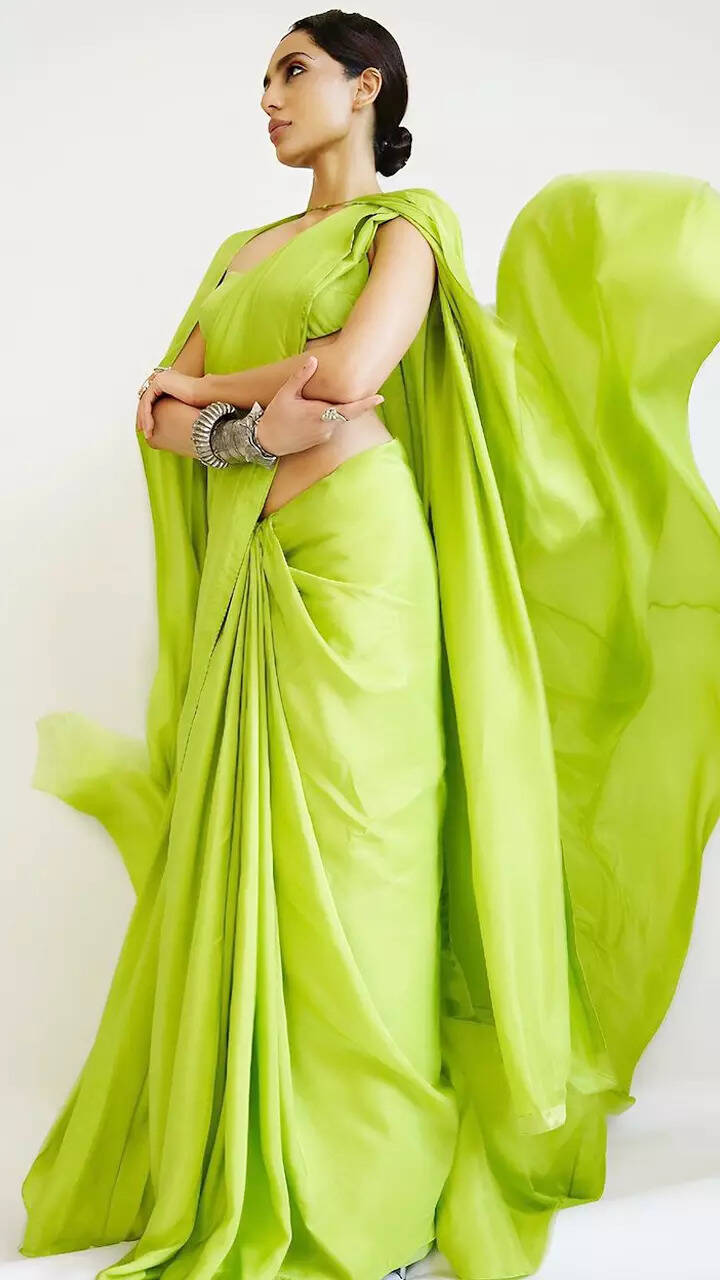 ​Sobhita Dhulipala exudes monsoon vibes in a green cape saree