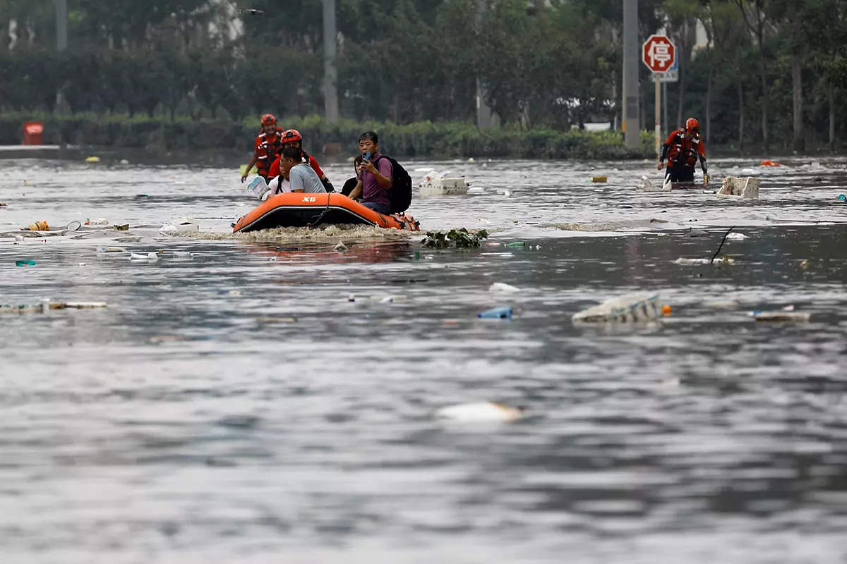 Typhoon Doksuri Caused Rivers In China To Overflow, Leaving Residents ...