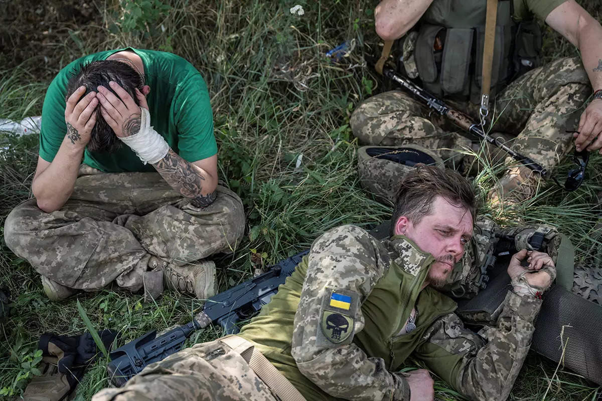 ​Ukrainian troops prepare for counterattack​