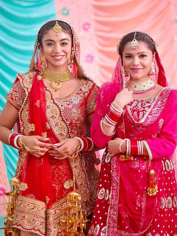 Rubina Dilaik looks mesmerising as a Punjabi bride, actress shares BTS pictures from her movie Chal Bhajj Chaliye
