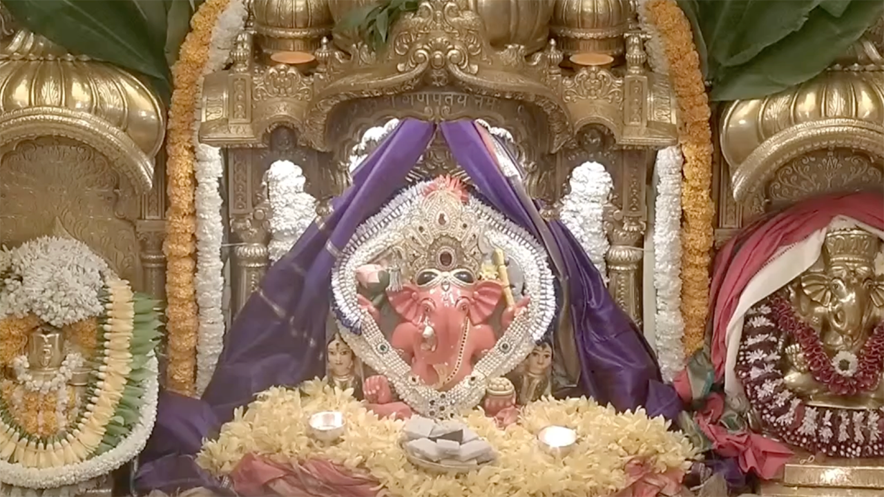 Live Darshan Of Siddhivinayak Temple – VOQCVF