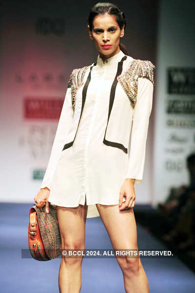 WIFW'11: Day 2: Ritu Kumar