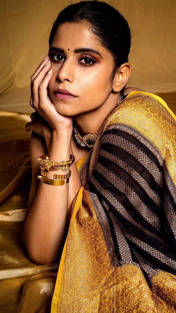 ​Sai Tamhankar's ethnic prowess is unmissable in these photos​