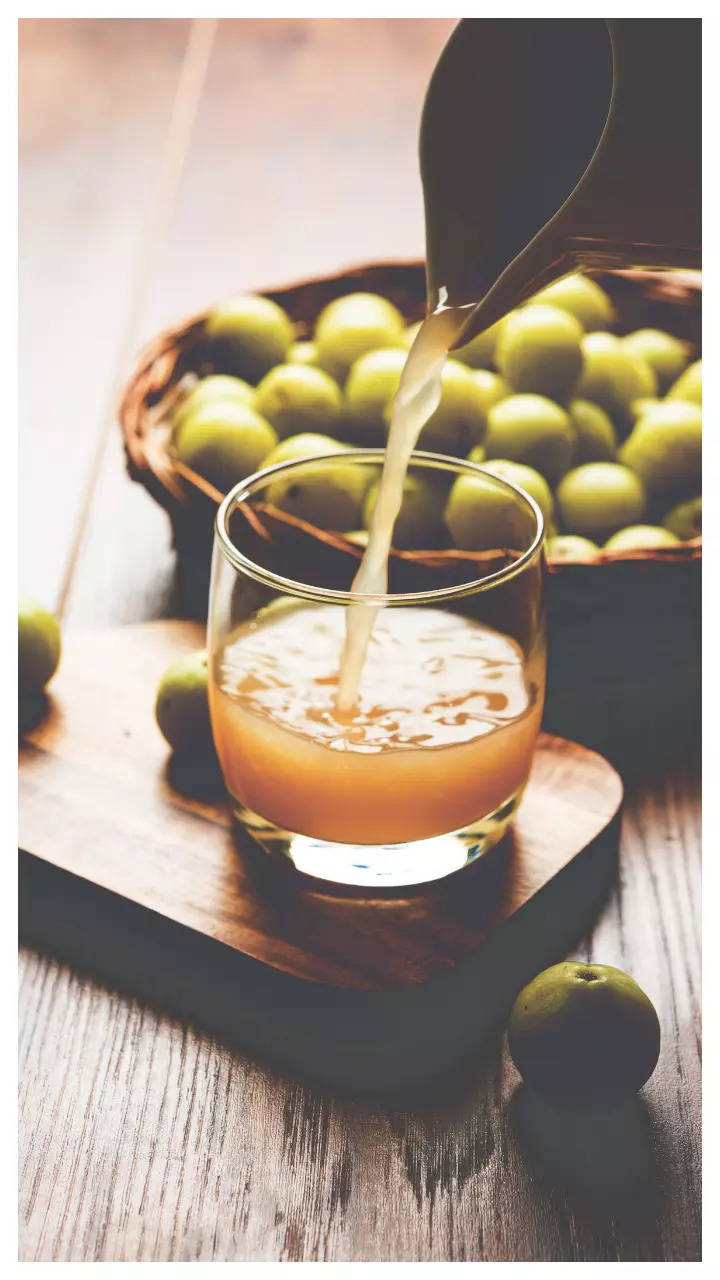 Amla Juice 8 reasons why drinking amla juice on an empty stomach