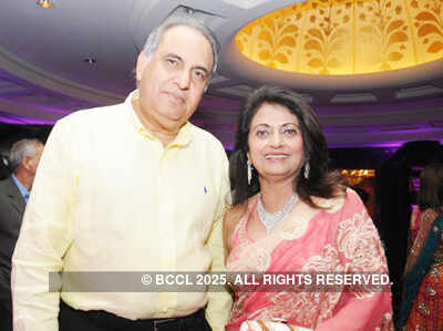 Abhimanyu Munjal & Saloni Sarin's wedding