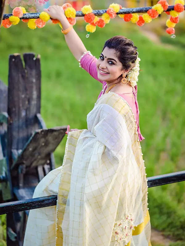 Malayalam star Meera Nandan's joyous engagement to businessman Sreeju captured in dreamy pictures