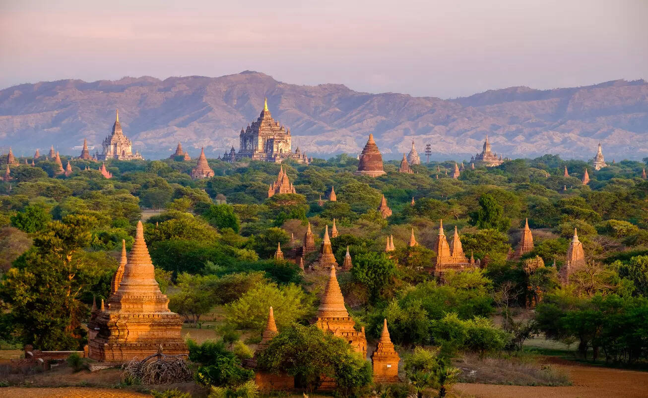 Myanmar pronto ofrecerá visa a la llegada a los viajeros indios y chinos. Recomienda informe. Myanmar pronto ofrecerá visa a la llegada a los viajeros indios y chinos. Recomienda informe.