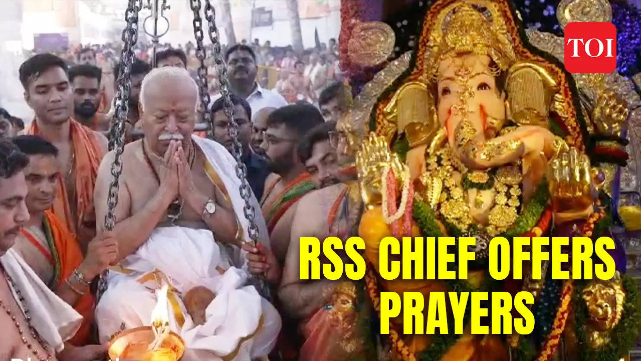 Mumbai: RSS Chief Mohan Bhagwat Performs Puja, Offers Prayers At GSB ...