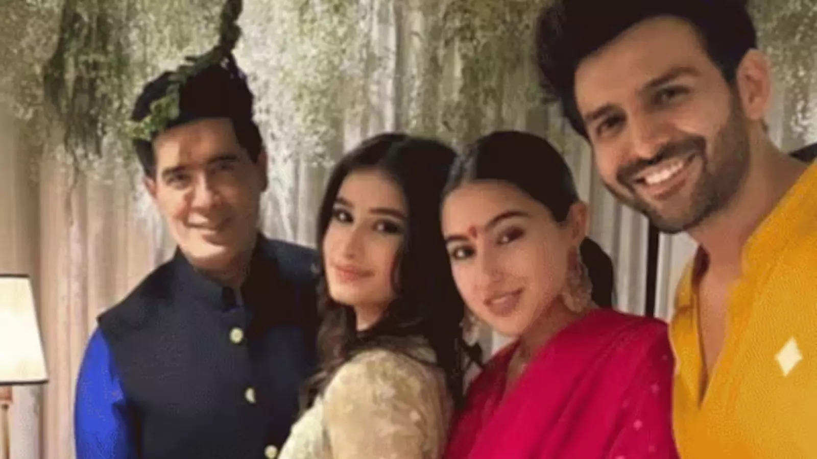 Sara Ali Khan attends Ganpati puja at Kartik Aaryan's home, reignites ...