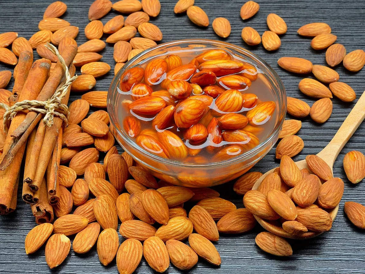 Soaked Almonds Benefits: This is why soaked almonds are the best | LoveLocal | lovelocal.in