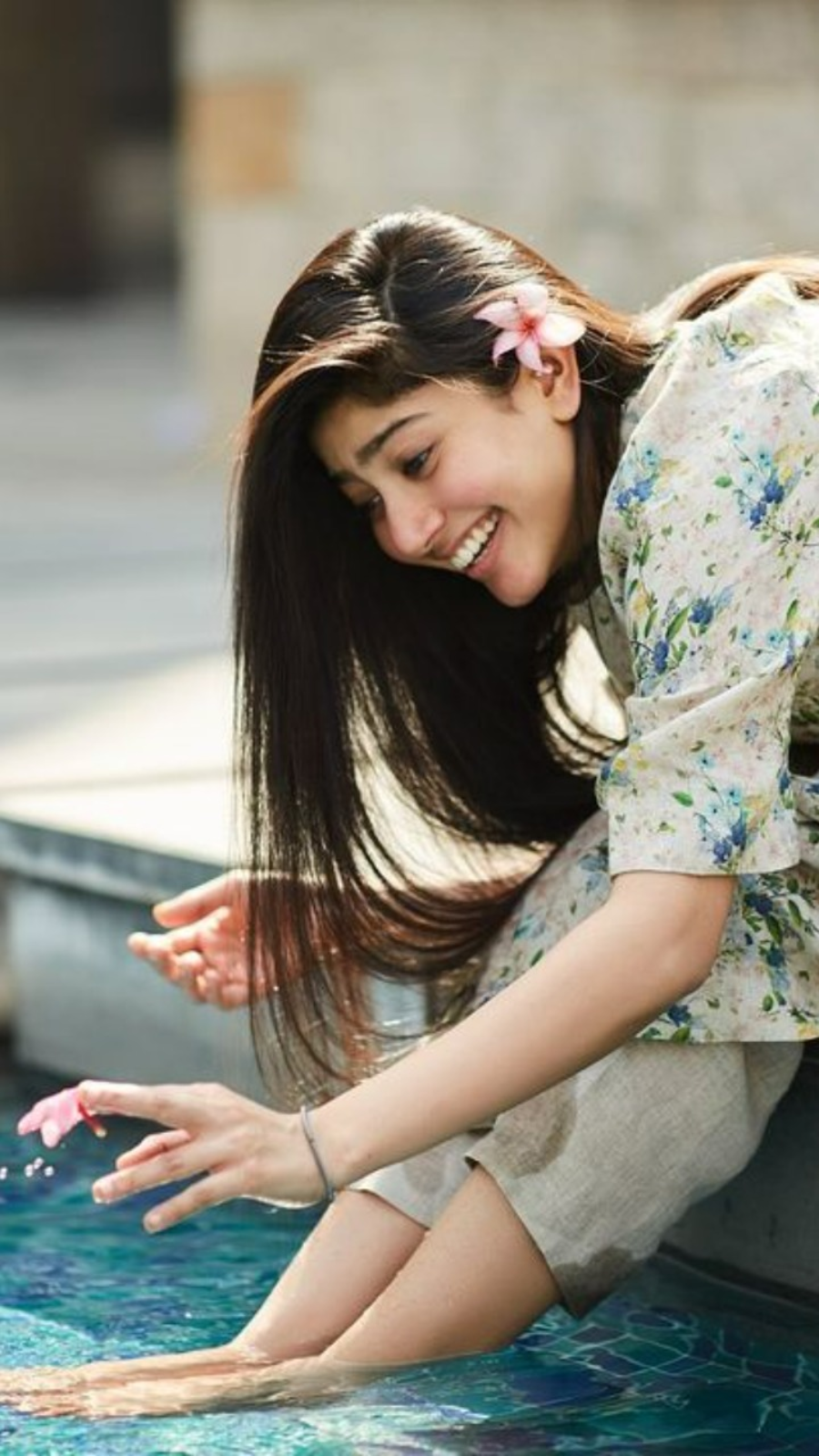 Sai pallavi feet