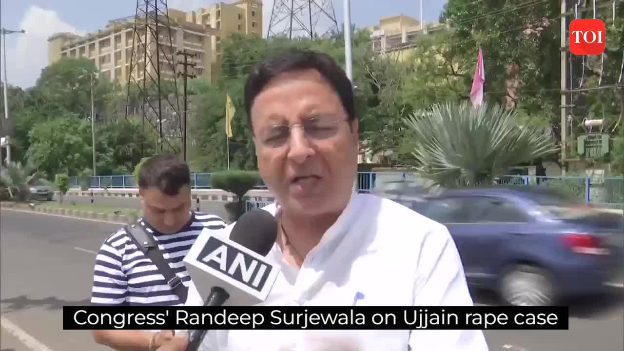 Congress: Congress' Randeep Surjewala on Ujjain rape case