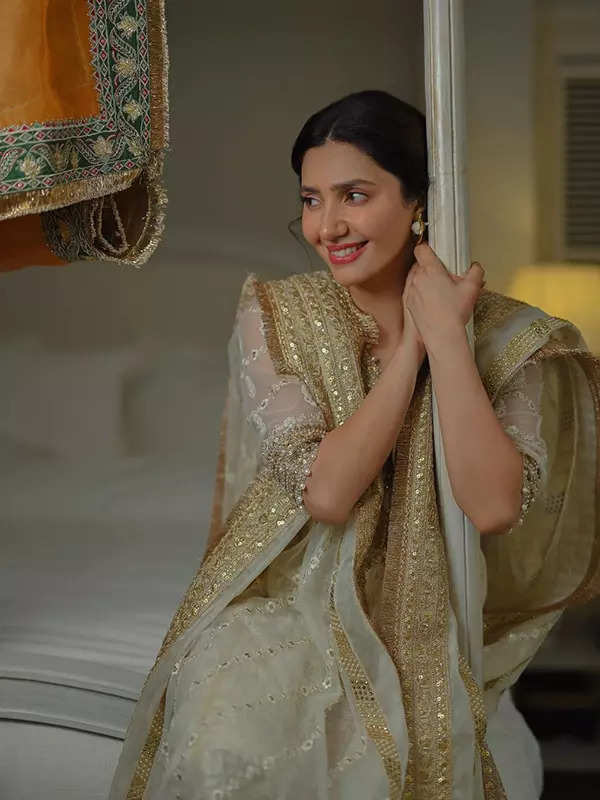 Mahira Khan's pre-wedding celebration was a night of joy, love and ...