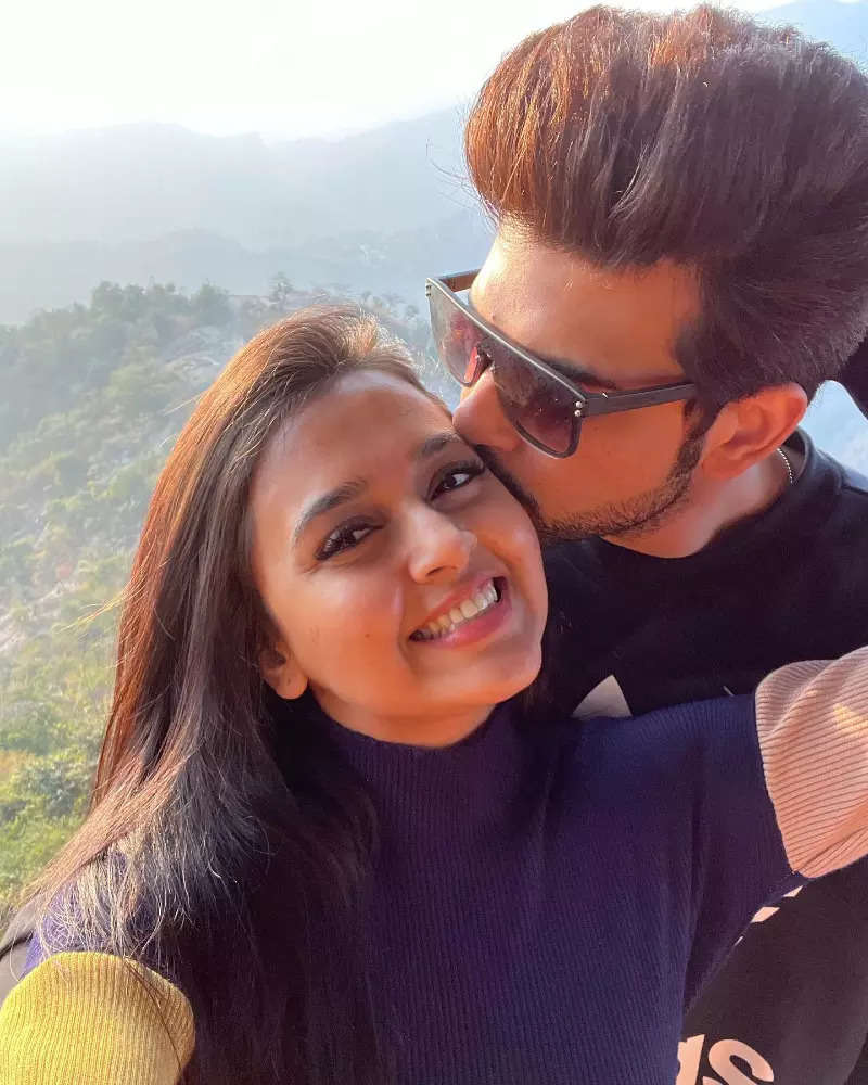 Inside Karan Kundrra's 39th birthday celebrations with girlfriend Tejasswi Prakash in Goa