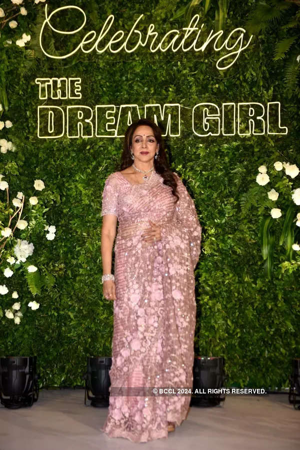 Hema Malini's 75th birthday: Esha Deol, Rekha and more attend the starry event, see pictures