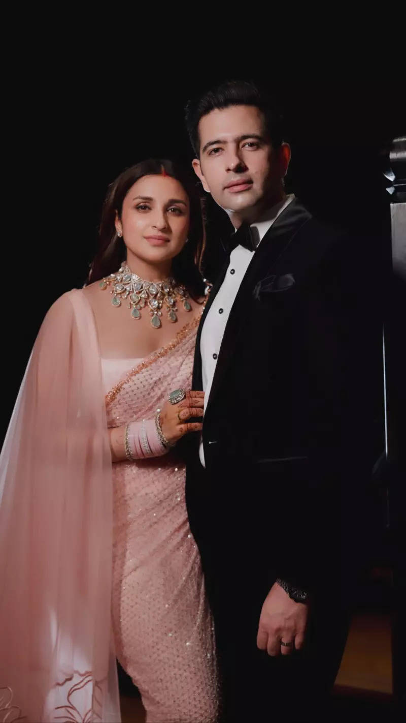 Parineeti Chopra and Raghav Chadha exude royalty in new unseen pictures from their wedding reception