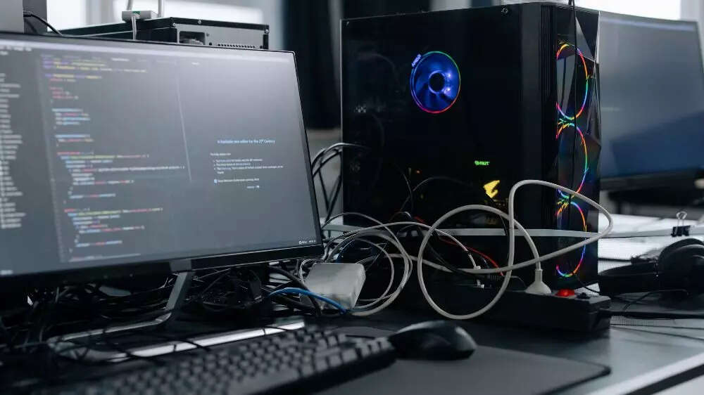 7 Early signs of computer hardware failure that you should watch out for