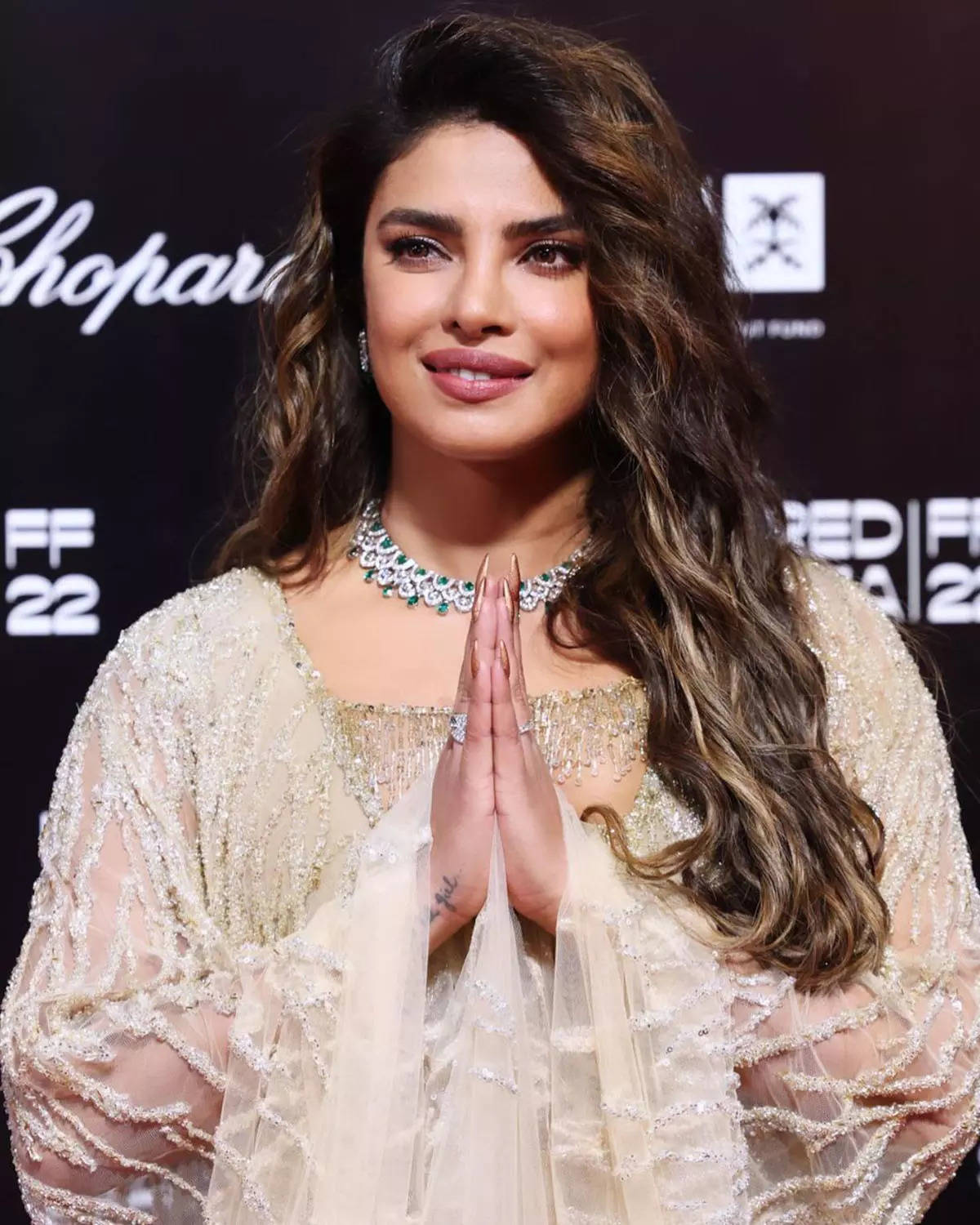 ​Priyanka Chopra shows off flawless hair every day​