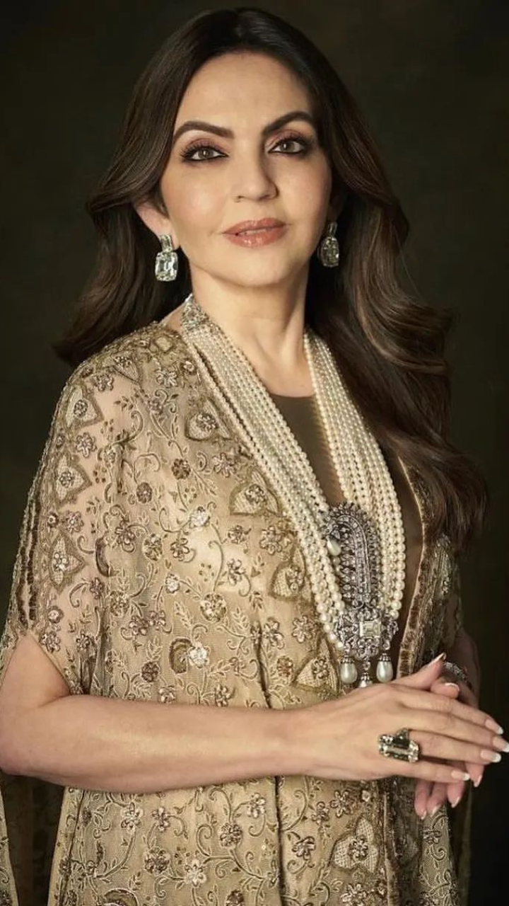 Nita ambani cheap diamond dress